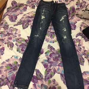2 pairs distressed denim jeans